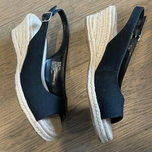 ST. JOHN’S BAY Wedge Summer Sandals